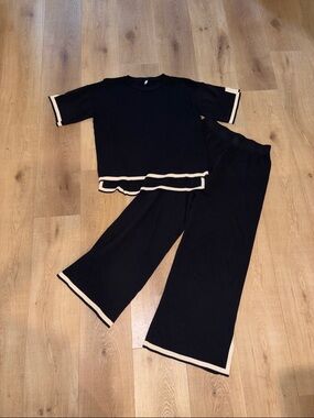 Two-Piece Ankle Knit Set Black with Cream Trim - Size XS